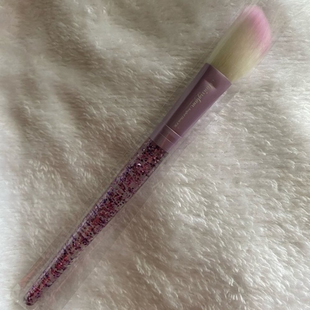 SLMISSGLAM - P30 Angled Blusher Brush